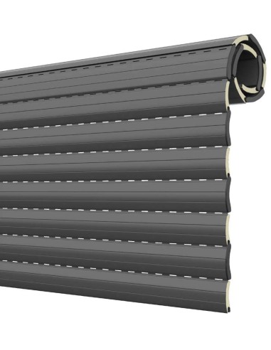 Armored roller shutter in steel insulated with polyurethane